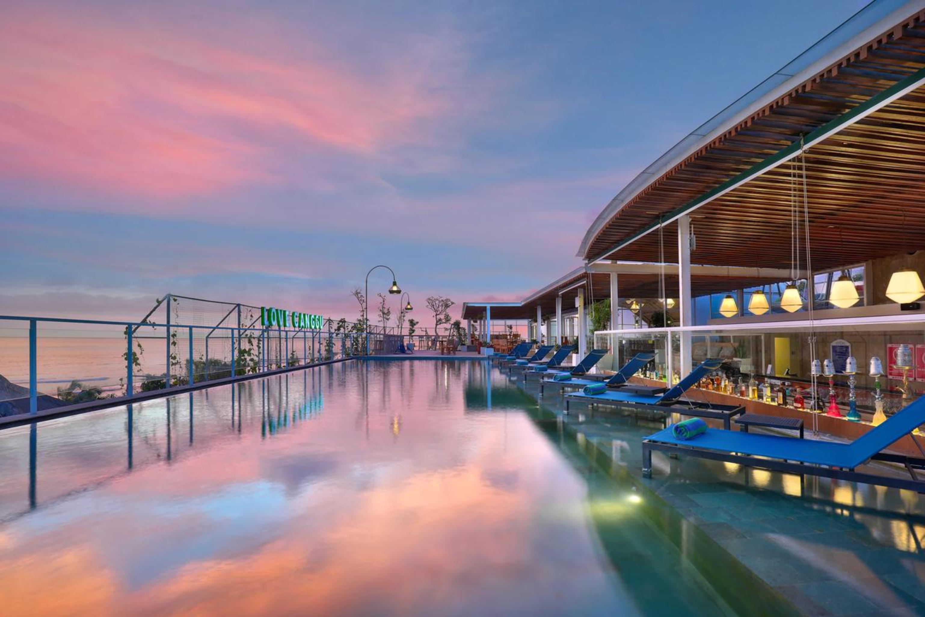 Lit de piscine Bali Savana – Extérieur Design